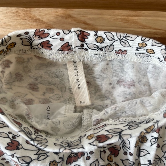 Quincy Mae newborn leggings - Picture 6 of 6